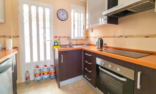 Herverkoop - Villa - Torrevieja - La Mata