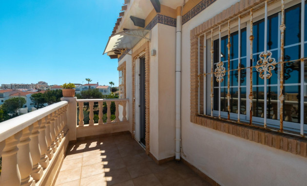 Herverkoop - Villa - Torrevieja - La Mata