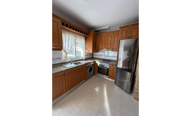 Herverkoop - Terraced house - Orihuela Costa - Los Almendros-La Florida