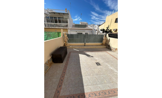 Herverkoop - Terraced house - Orihuela Costa - Los Almendros-La Florida