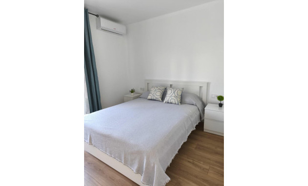 Herverkoop - duplex - Torrevieja - Playa de los locos