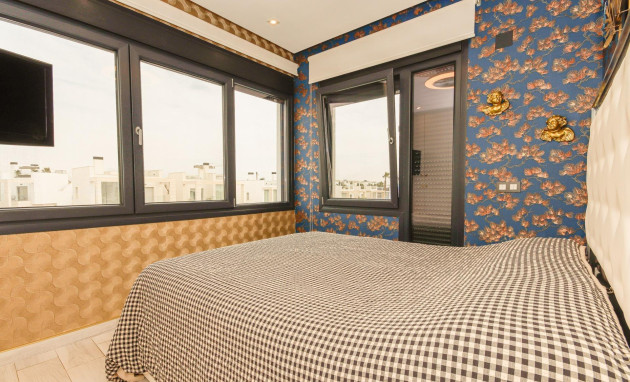 Herverkoop - Villa - Orihuela Costa - Lomas de Cabo Roig