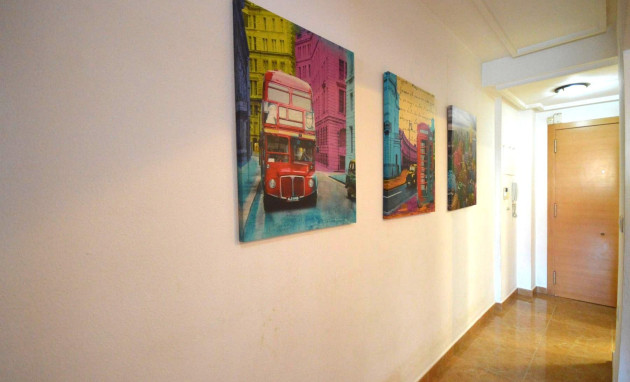 Herverkoop - Apartment - Torrevieja - Centro