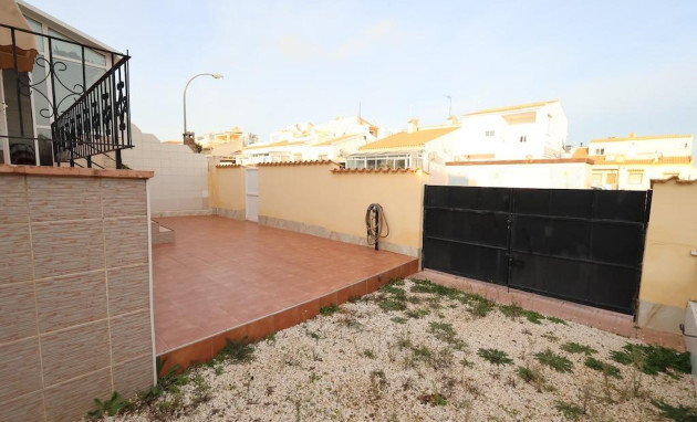 Herverkoop - Terraced house - Orihuela Costa - La Florida
