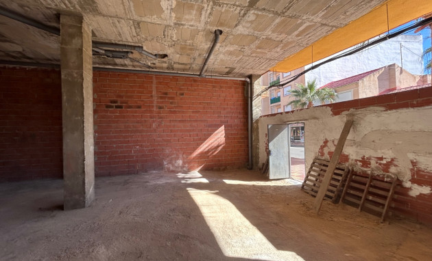 Resale - Business - Jacarilla