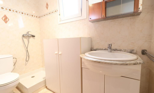 Herverkoop - Apartment - Torrevieja - Playa del cura