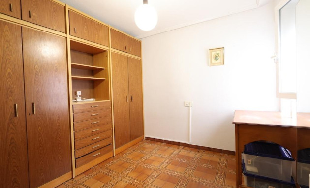 Herverkoop - Apartment - Torrevieja - Playa del cura
