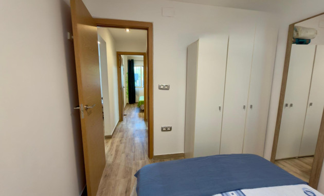 Herverkoop - Bungalow - Gelijkvloers - Torrevieja - La Siesta - El Salado - Torreta