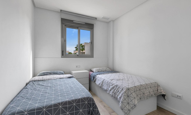 Herverkoop - Apartment - Orihuela Costa - Los Dolses