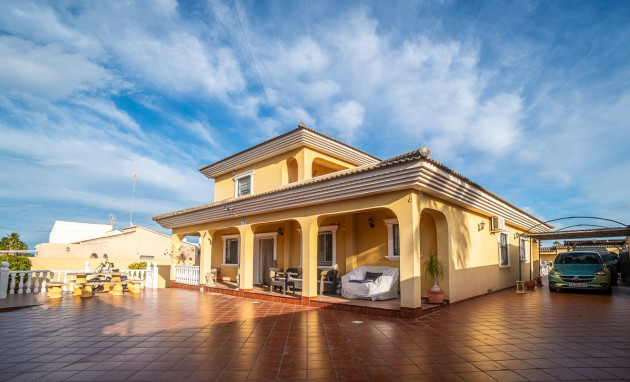 Herverkoop - Villa - Torrevieja - LOS BALCONES - LOS ALTOS