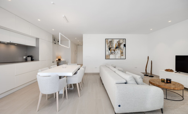 Resale - Apartment - Las Colinas Golf Resort