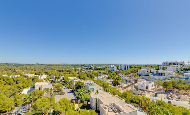 Resale - Apartment - Las Colinas Golf Resort