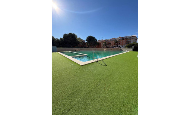 Herverkoop - Duplex Penthouse - Playa Flamenca - Parque del Duque