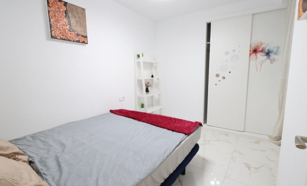 Herverkoop - Apartment - Torrevieja - La Mata