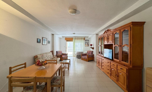 Herverkoop - Apartment - Torrevieja - Estacion de autobuses