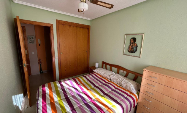 Herverkoop - Apartment - Torrevieja - Estacion de autobuses