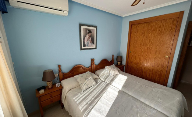 Herverkoop - Apartment - Torrevieja - Estacion de autobuses