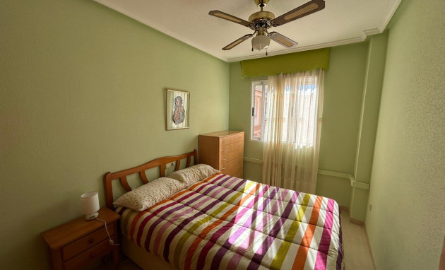 Herverkoop - Apartment - Torrevieja - Estacion de autobuses