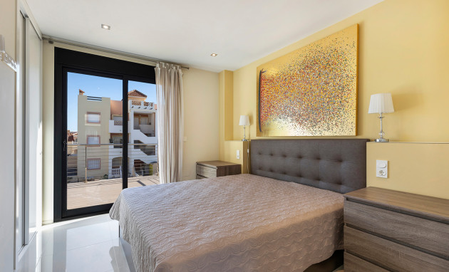 Herverkoop - Detached Villa - Orihuela Costa - La Zenia