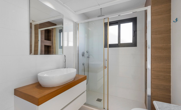 Herverkoop - Detached Villa - Orihuela Costa - La Zenia