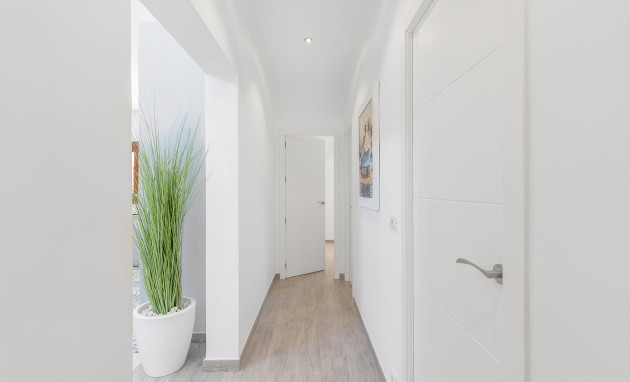 Herverkoop - Detached Villa - Orihuela Costa - Punta Prima