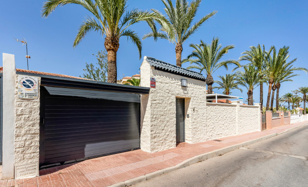 Herverkoop - Detached Villa - Torrevieja - Rocio del Mar