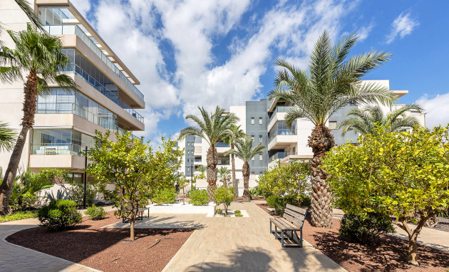 Herverkoop - Apartment - Orihuela Costa - Villamartin