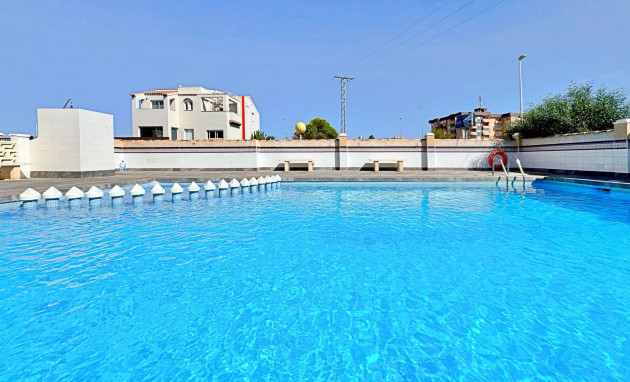Herverkoop - Apartment - Orihuela Costa - La Zenia