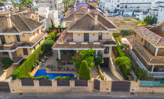 Herverkoop - Detached Villa - Torrevieja - La Veleta