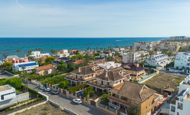 Herverkoop - Detached Villa - Torrevieja - La Veleta