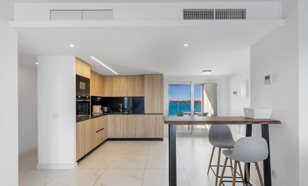 Herverkoop - Apartment - Orihuela Costa - Punta Prima