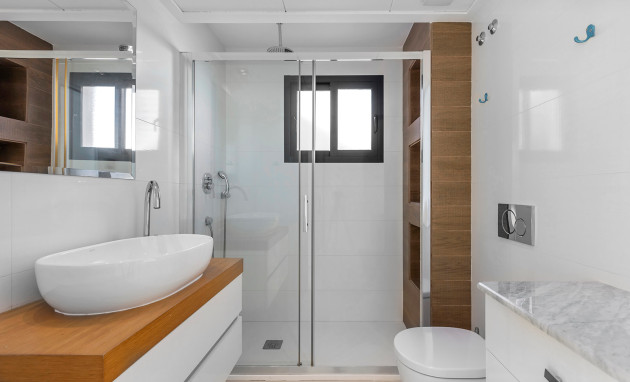 Herverkoop - Detached Villa - Orihuela Costa - La Zenia