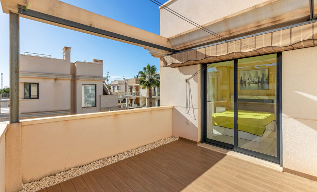 Herverkoop - Detached Villa - Orihuela Costa - La Zenia