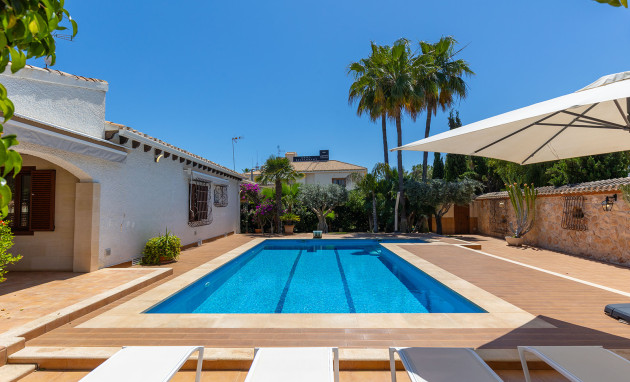 Herverkoop - Detached Villa - Orihuela Costa - Punta Prima