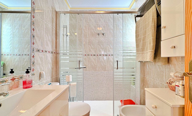 Herverkoop - Apartment - Orihuela Costa - La Zenia