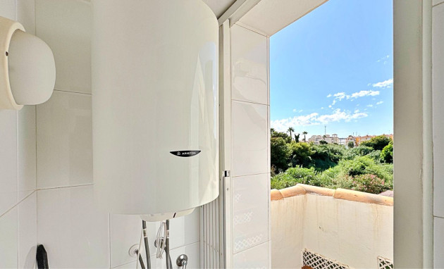 Herverkoop - Apartment - Orihuela Costa - La Zenia