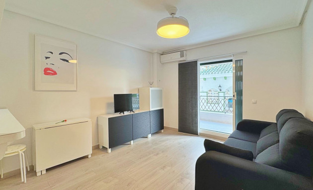 Herverkoop - Apartment - La Mata - La Mata - Town