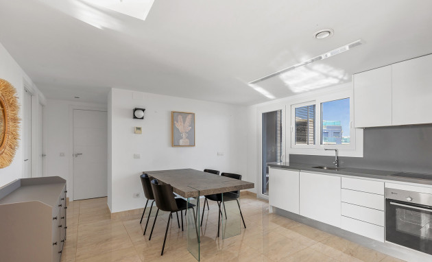 Herverkoop - Apartment - Orihuela Costa - Punta Prima