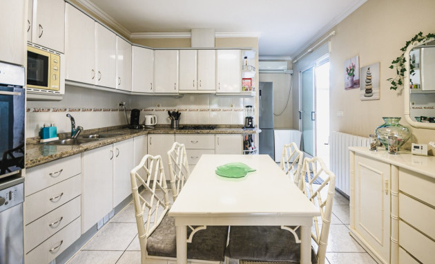 Herverkoop - House - Torrevieja - Calas Blancas