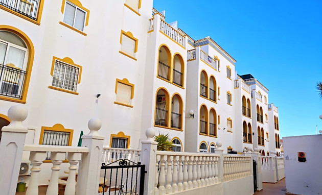 Herverkoop - Apartment - Orihuela Costa - La Zenia