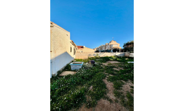 Herverkoop - Villa - Torrevieja - Aguas Nuevas