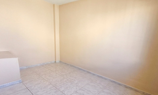 Herverkoop - Herenhuis - Torrevieja - Lago Jardin