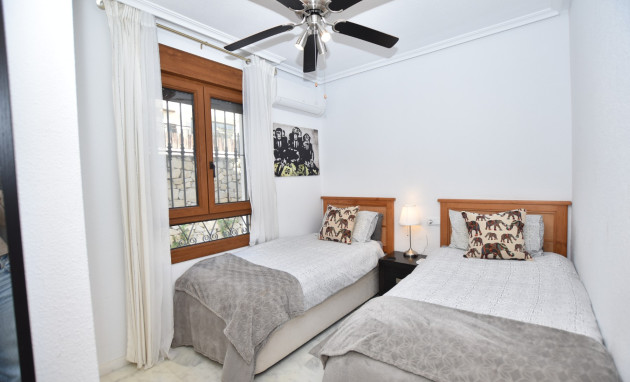 Herverkoop - Bungalow - Gelijkvloers - Algorfa - La Finca Golf Resort