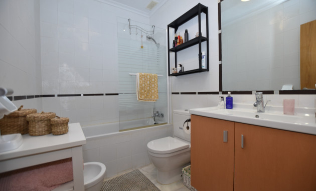 Herverkoop - Bungalow - Gelijkvloers - Algorfa - La Finca Golf Resort