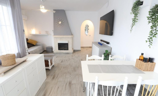 Herverkoop - Bungalow - Gelijkvloers - Orihuela Costa - La Regia