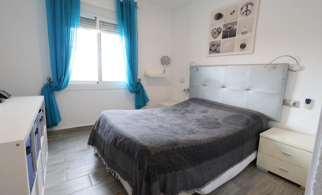 Herverkoop - Bungalow - Gelijkvloers - Orihuela Costa - La Regia