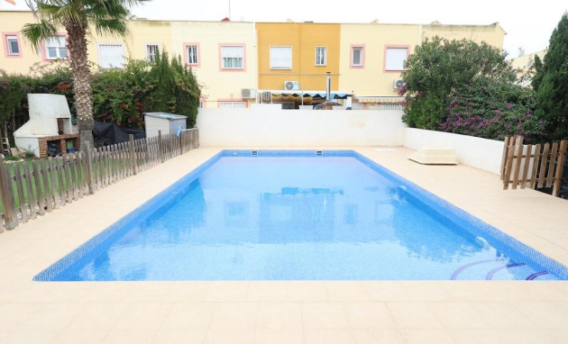 Herverkoop - Bungalow - Gelijkvloers - Orihuela Costa - La Regia