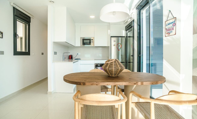 Herverkoop - Apartment - Torrevieja - Calas Blancas