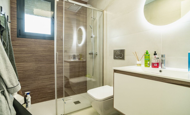 Herverkoop - Apartment - Torrevieja - Calas Blancas