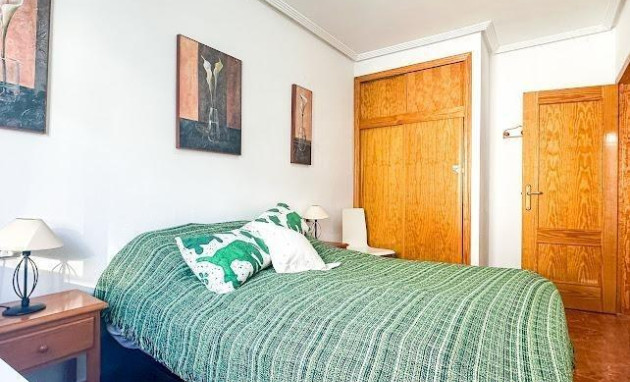 Herverkoop - Apartment - Torrevieja - Centro